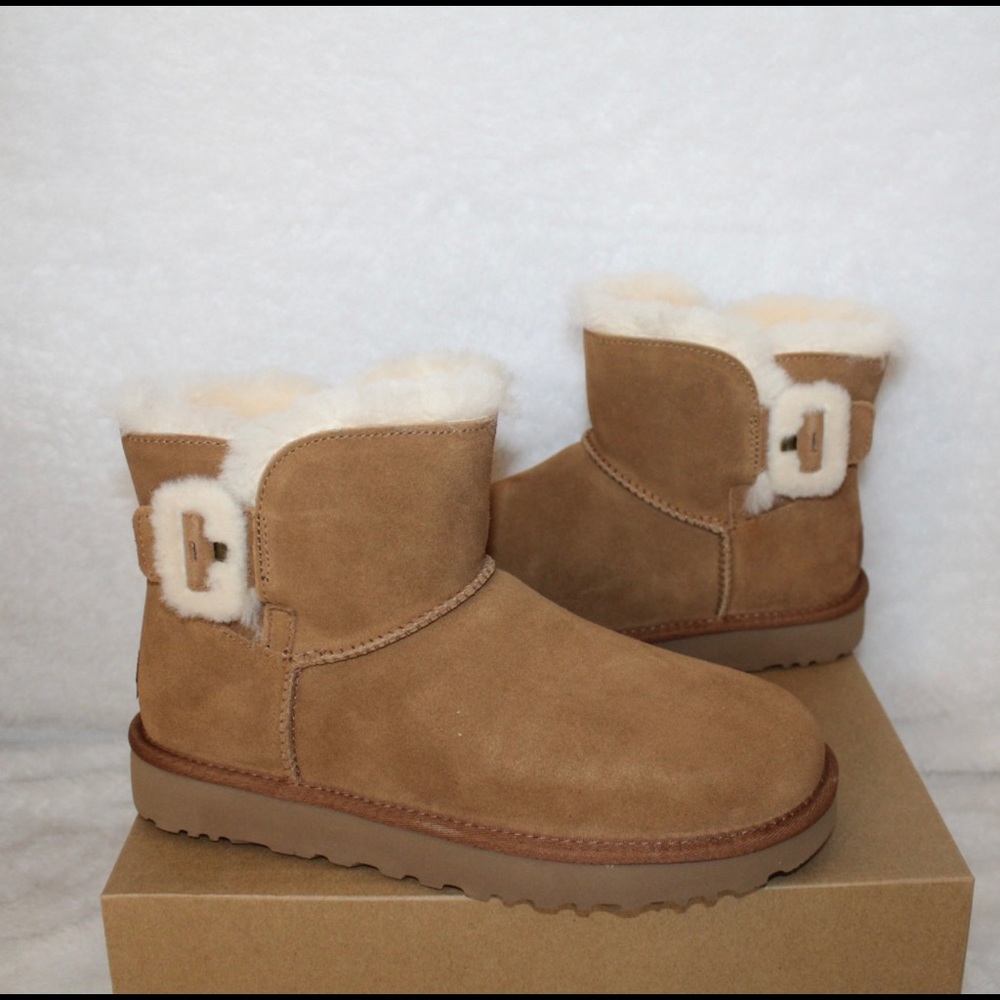COPY - Ugg Mini Bailey Fluff Buckle Suede Shearling Boots